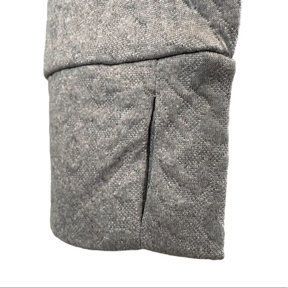 Juicy Couture Jacquard Quilted Crop Pullover Gray Long Sleeve Womens Athleisure - Picture 7 of 14